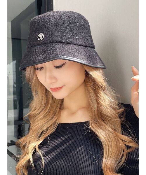 GYDA(ジェイダ)の「gydaモチーフ ツィードバケットハット(ハット・レディース・オフホワイト/ブラック・FREE)」の5枚目の写真