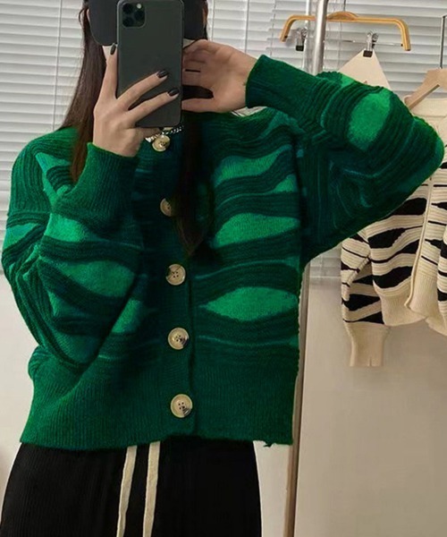 Miniministore(ミニミニストア)の「ニットカーディガン 秋冬レディース 配色(ニット/セーター・レディース・ブラウン/グリーン/アイボリー/ピンク・フリー)」の4枚目の写真