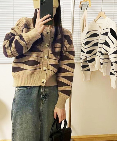 Miniministore(ミニミニストア)の「ニットカーディガン 秋冬レディース 配色(ニット/セーター・レディース・ブラウン/グリーン/アイボリー/ピンク・フリー)」の8枚目の写真