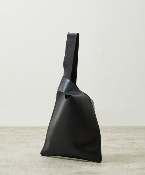 And A(アンドエー)の「And A アンドエー / FINE LEATHER MARCHE BAG レザーマルシェバッグ コンビニエンスバッグ / AA-A23U004(トートバッグ・メンズ・ブラック/オフホワイト/ダークブラウン・FREE)」の5枚目の写真