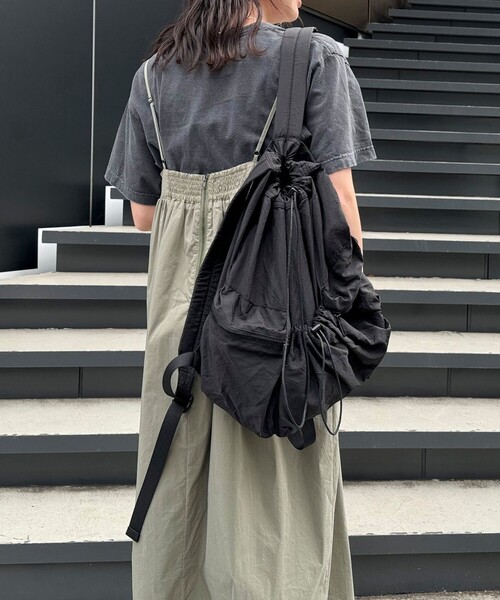 fredy emue（フレディエミュ）の「ドロスシャーリングリュック（バックパック/リュック・レディース・ブラック/シルバー・FREE）」の17枚目の写真