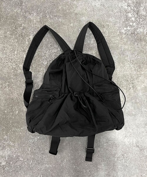 fredy emue（フレディエミュ）の「ドロスシャーリングリュック（バックパック/リュック・レディース・ブラック/シルバー・FREE）」の18枚目の写真