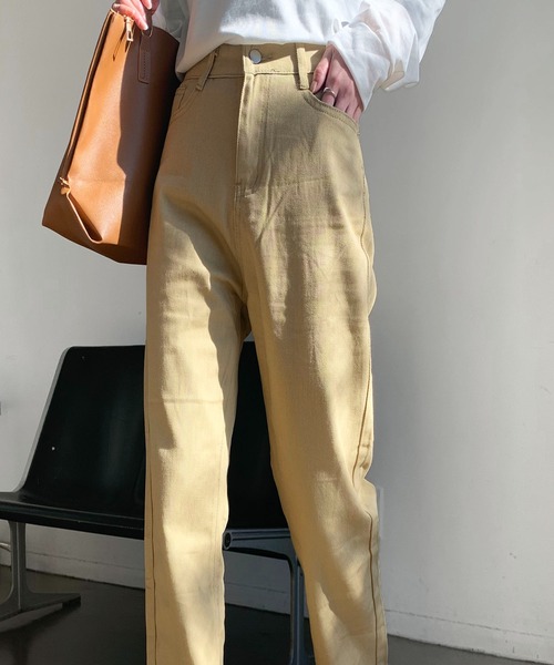 SHEPP(シープ)の「カラー ストレートデニムパンツ(デニムパンツ・レディース・グレー/ピンク/ブラック/ライトブルー/イエロー/ベージュ/ブルー・S/M/L)」の21枚目の写真