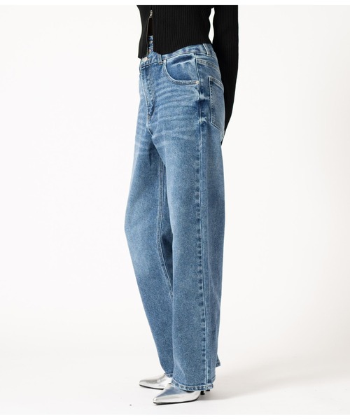 ANAP(アナップ)の「3つボタンストレッチストレートパンツ(デニムパンツ・レディース・ブラック/ブルー・M/S)」の21枚目の写真