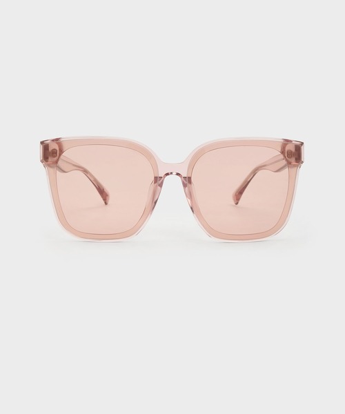 CHARLES & KEITH（チャールズ & キース）の「Gabine ガビーヌ オーバーサイズバタフライサングラス（サングラス・レディース・ブラック/ブラウン系その他2/ホワイト系その他2/ピンク・FREE）」の4枚目の写真