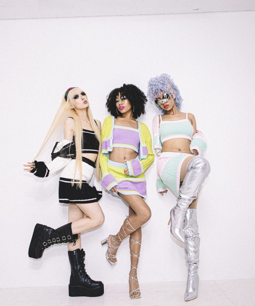 ANNA SUI NYC（アナ スイ エヌ ワイ シー）の「ANNA SUI NYC マルチカラータンクトップ（タンクトップ・レディース・グリーン/ブラック/パープル・FREE）」の13枚目の写真