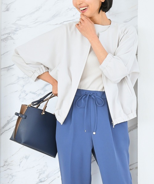 GLACIER lusso(グラシアルッソ)の「8分袖ドルマンブルゾン(ブルゾン・レディース・アイボリー/ブラック/カーキ/グレイッシュベージュ・S/M/L/LL)」の2枚目の写真