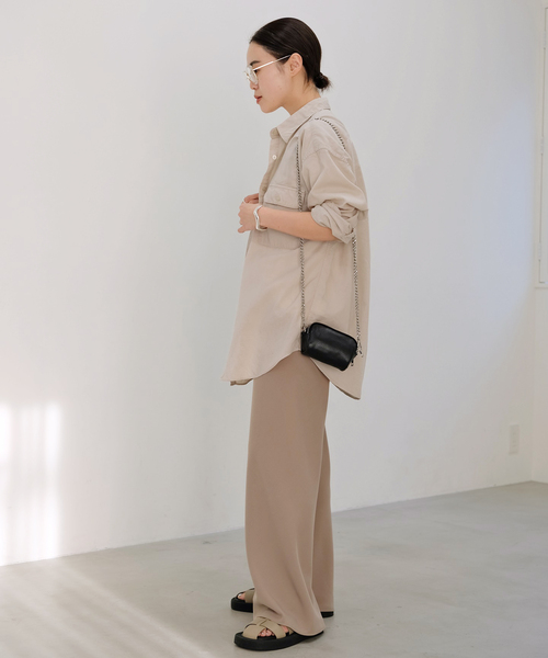 AP STUDIO（エーピーストゥディオ）の「【OFF DUTY】NEW YORK OVERSIZED TEE（Tシャツ/カットソー・レディース・チャコールグレー/ホワイト・FREE）」の6枚目の写真