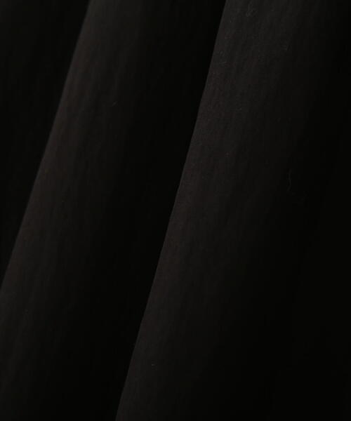 FREE'S MART(フリーズマート)の「◆2WAYオフショルボリュームスリーブワンピース(ワンピース・レディース・ブラック/ホワイト/ライトグリーン・SMALL/MEDIUM)」の5枚目の写真