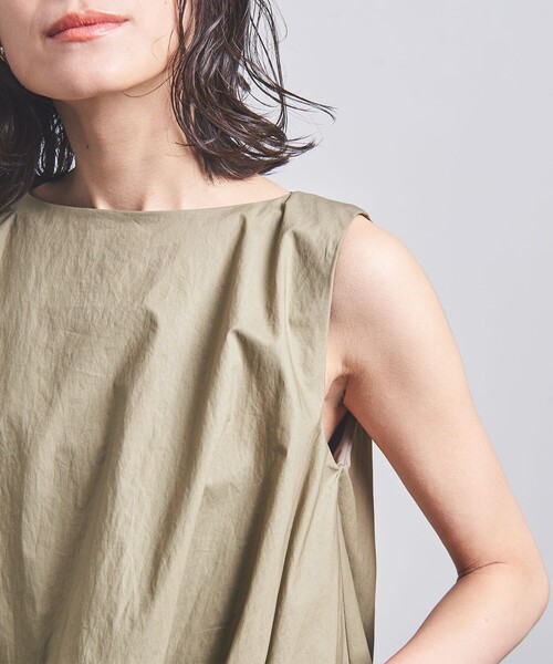 UNITED ARROWS(ユナイテッドアローズ)の「バルーン ノースリーブ ブラウス(シャツ/ブラウス・レディース・ブラック/ホワイト/オリーブ・FREE)」の18枚目の写真