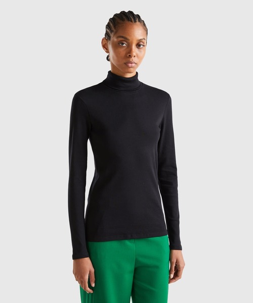 BENETTON (UNITED COLORS OF BENETTON)(ベネトンユナイテッドカラーズオブベネトン)の「ブランドロゴ刺繍入りモックネック長袖カットソー(Tシャツ/カットソー・レディース・ブラック/ネイビー/ホワイト・SMALL/X-SMALL)」の2枚目の写真