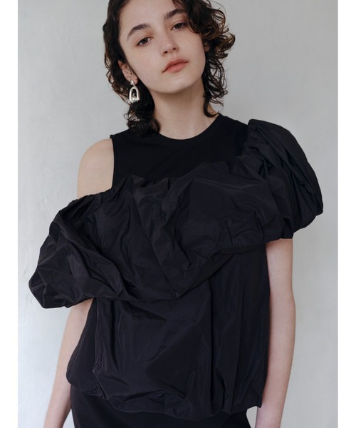 emmi（エミ）の「eco 2wayギャザードッキングブラウス（シャツ/ブラウス・レディース・ブラック/オフホワイト・FREE）」の2枚目の写真