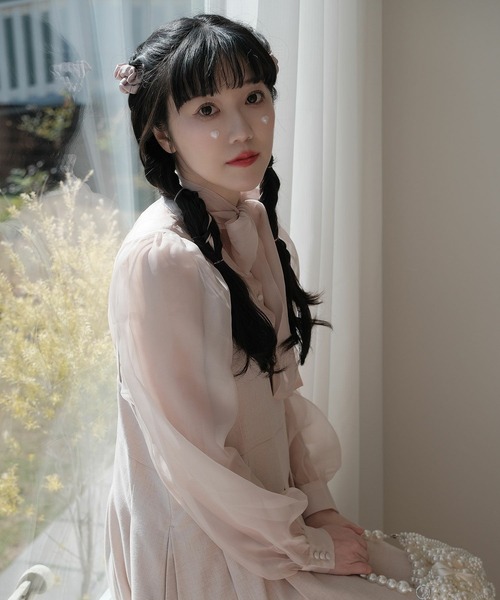 miolite（ミオライト）の「2WAY シアー パフスリーブ ボウタイ ブラウス miolite（シャツ/ブラウス・レディース・ピンクベージュ/グレー・M）」の10枚目の写真