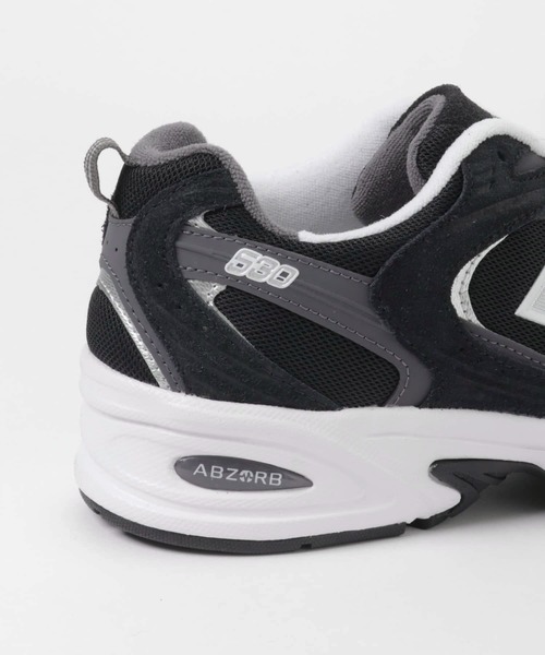 URBAN RESEARCH DOORS（アーバンリサーチドアーズ）の「NEW BALANCE　MR530（スニーカー・レディース・ブラック/グレー・23.5/24/24.5）」の12枚目の写真