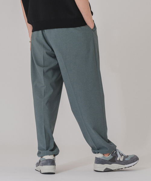 EDIFICE（エディフィス）の「ドライトロピカル バルーンフィットパンツ（スラックス・メンズ・チャコールグレー/サックスブルー/ブラック・SMALL/MEDIUM/LARGE）」の4枚目の写真