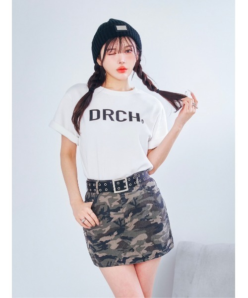 Darich(ダーリッチ)の「ボックスロゴTシャツ(Tシャツ/カットソー・レディース・ブラック/ベージュ/ホワイト・FREE)」の5枚目の写真