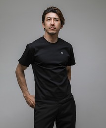 VANQUISH（ヴァンキッシュ）の「VANQUISH / ヴァンキッシュ アイコン エンブロイダリー クルーネック半袖Tシャツ（Tシャツ/カットソー）」