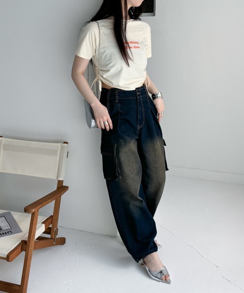 EPIMI E'PIMMY（エピミエピミー）の「ドロストラグランプリントTシャツ（Tシャツ/カットソー・レディース・ホワイト×ネイビー/アイボリー/ネイビー・MEDIUM）」の18枚目の写真