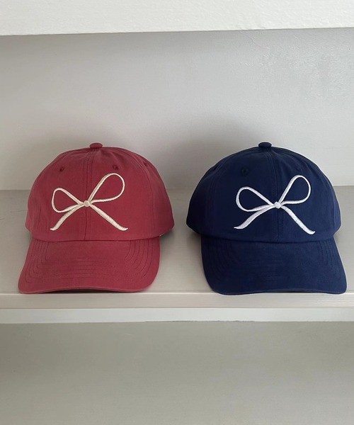 LAFFMO（ラフモ）の「リボン刺繍キャップ（キャップ・レディース・ブラウン/オフホワイト/ブルー/ブラック・F）」の6枚目の写真