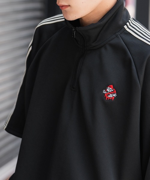SIDEWAY STANCE(サイドウェイスタンス)の「【SIDEWAY STANCE】ワンポイント ハーフジップ 半袖 ジャージ(Tシャツ/カットソー・メンズ・ダークブラウン/ブラック系1/ラベンダー/ブラック系/グレー/ブラック・MEDIUM/LARGE)」の22枚目の写真