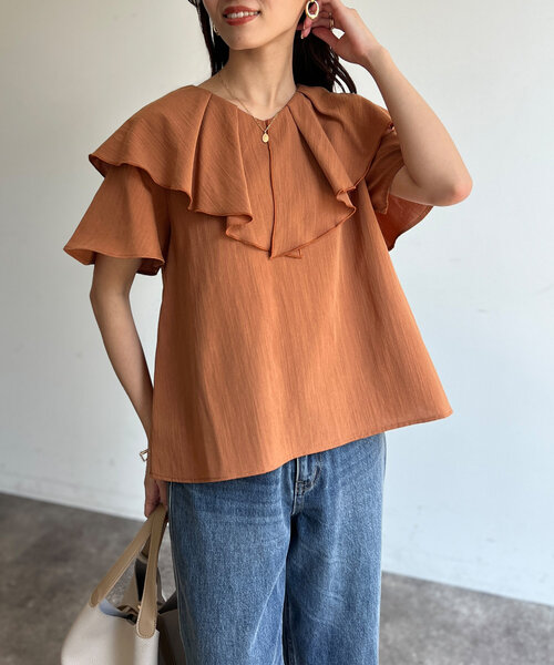 Chez toi（シェトワ）の「【大人かわいいが叶う】ネックフリルブラウス（シャツ/ブラウス・レディース・オレンジ/サックスブルー/ブラック/オフホワイト・FREE）」の14枚目の写真