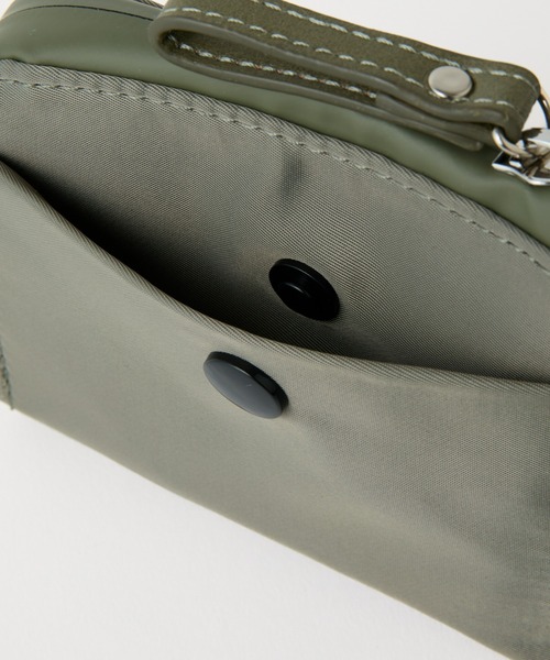 COLONY 2139（コロニートゥーワンスリーナイン）の「撥水ナイロン財布（財布・メンズ・ブラック/グレイッシュベージュ/グレー・FREE）」の5枚目の写真