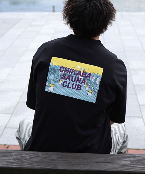 CHIKABA(チカバ)の「【CHIKABA SAUNA CLUB】 バックプリント サウナ 半袖 Tシャツ(Tシャツ/カットソー・メンズ・ホワイト系/ブラック/オートミール/ブラック系/ネイビー/ホワイト/ネイビー系/アイボリー系・LARGE/MEDIUM/X-LARGE)」の5枚目の写真