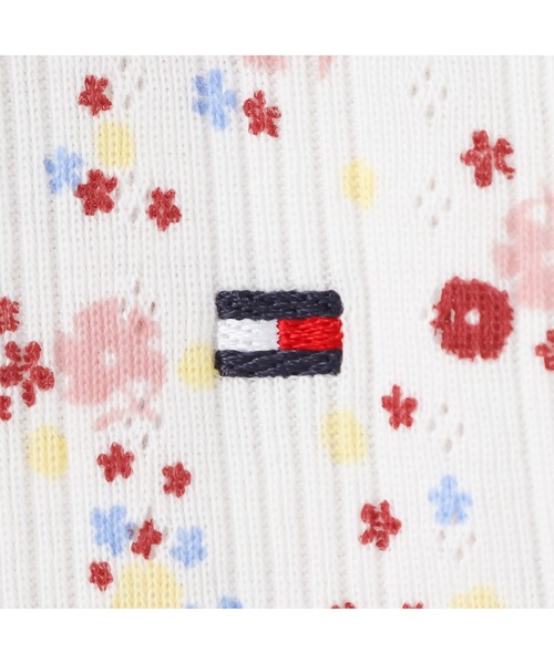 TOMMY HILFIGER（トミーヒルフィガー）の「BABY フラワーオールオーバープリントロングスリーブTシャツ（Tシャツ/カットソー・キッズ・マルチ・90cm/80/70cm）」の7枚目の写真