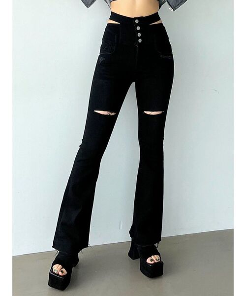 EMODA(エモダ)の「サイドオープンハイウエストフレアパギンス(デニムパンツ・レディース・ブラック/ブルー/グレー・X-SMALL/MEDIUM/SMALL)」の18枚目の写真