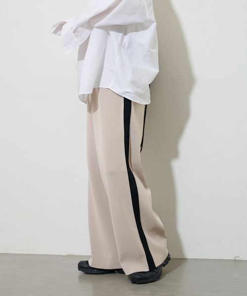 JOURNAL STANDARD（ジャーナルスタンダード）の「《追加》ウォッシャブルトラックパンツ（その他パンツ・レディース・グレー/ブラック・FREE）」の9枚目の写真