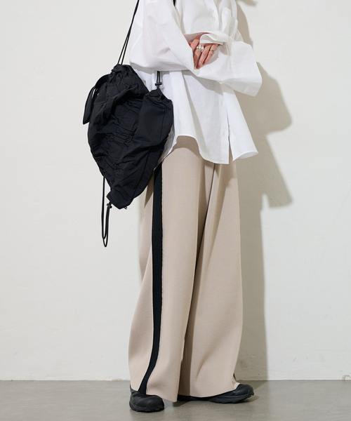 JOURNAL STANDARD（ジャーナルスタンダード）の「《追加》ウォッシャブルトラックパンツ（その他パンツ・レディース・グレー/ブラック・FREE）」の6枚目の写真