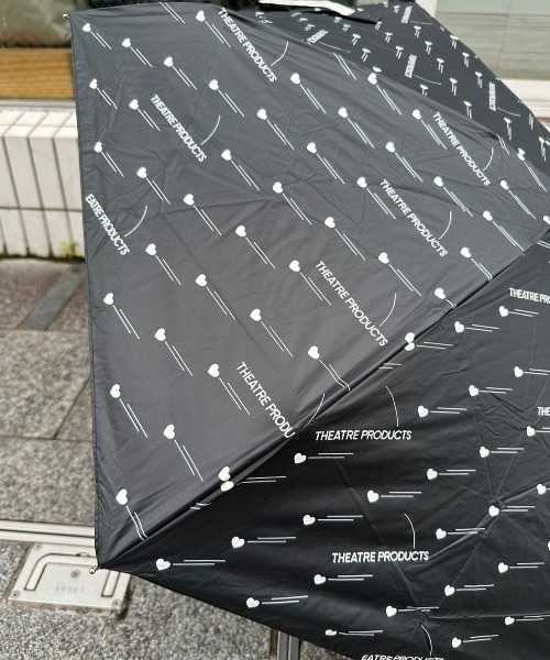 THEATRE PRODUCTS（シアタープロダクツ）の「ハートプリントUV PARASOL（折りたたみ傘・レディース・ブラック・FREE）」の5枚目の写真