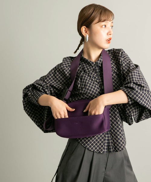 KBF（ケイビーエフ）の「スムースショルダーBAG（ショルダーバッグ・レディース・アイボリー/パープル/ネイビー・ONE）」の9枚目の写真