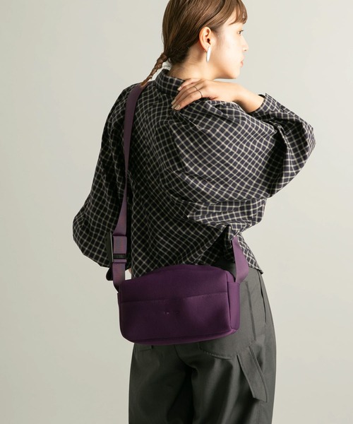 KBF（ケイビーエフ）の「スムースショルダーBAG（ショルダーバッグ・レディース・アイボリー/パープル/ネイビー・ONE）」の10枚目の写真