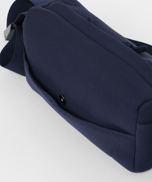 KBF（ケイビーエフ）の「スムースショルダーBAG（ショルダーバッグ・レディース・アイボリー/パープル/ネイビー・ONE）」の21枚目の写真