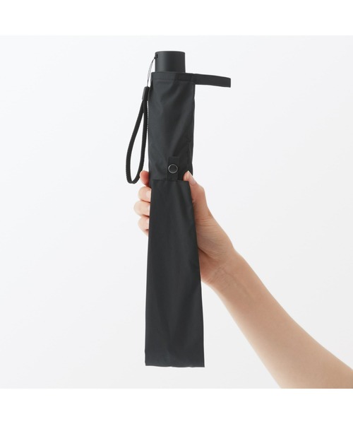 無印良品（ムジルシリョウヒン）の「晴雨兼用　２通りにたためる　折りたたみ傘（折りたたみ傘・レディース・ブラック/ネイビー・55cm）」の12枚目の写真