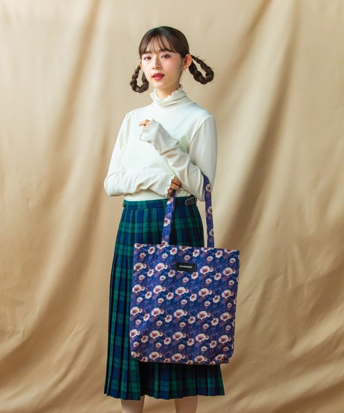 ACCOMMODE(アコモデ)の「レトロアソートトートバッグ(トートバッグ・レディース・ベージュ/パープル/ブルー・FREE)」の13枚目の写真