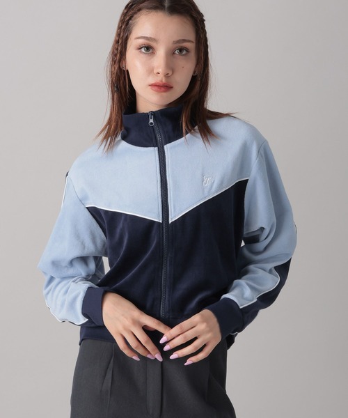 FOREVER 21（フォーエバー トゥエンティーワン）の「【2024FW】トラックベロアジャケット（ブルゾン・レディース・ブラック/ナチュラル/ブルー・FREE）」の7枚目の写真