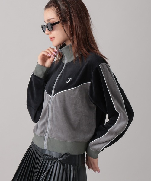 FOREVER 21（フォーエバー トゥエンティーワン）の「【2024FW】トラックベロアジャケット（ブルゾン・レディース・ブラック/ナチュラル/ブルー・FREE）」の13枚目の写真