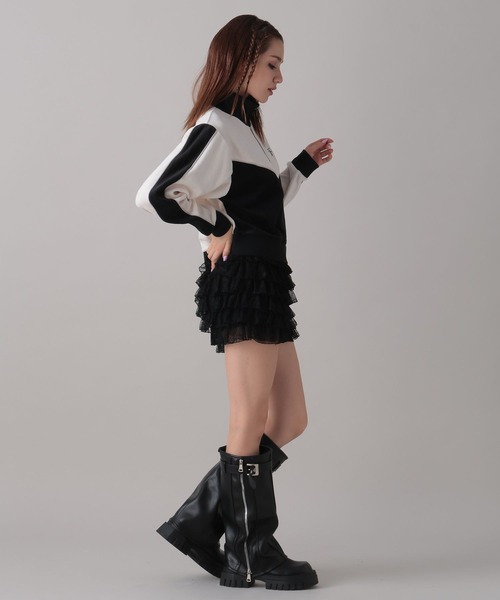 FOREVER 21（フォーエバー トゥエンティーワン）の「【2024FW】トラックベロアジャケット（ブルゾン・レディース・ブラック/ナチュラル/ブルー・FREE）」の17枚目の写真