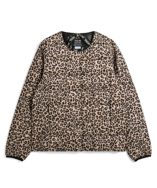 TAION(タイオン)の「【TAION(タイオン)】〈ウィメンズ〉ベーシック クルーネックボタン インナーダウンジャケット(ダウンジャケット/コート・レディース・ネイビー/オレンジ/オフホワイト/ネイビー系6/カーキ/チャコールグレー/ミント/サンドベージュ/ライトグレー/グレー/ダークネイビー/ブラック/チョコ/モカ/チャコール/オリーブ/ベージュ/レオパード/レモンイエロー/ダークオリーブ/キャメル/ダークグリーン/ベージュ系5・XL/L/2XL/M/S)」の11枚目の写真