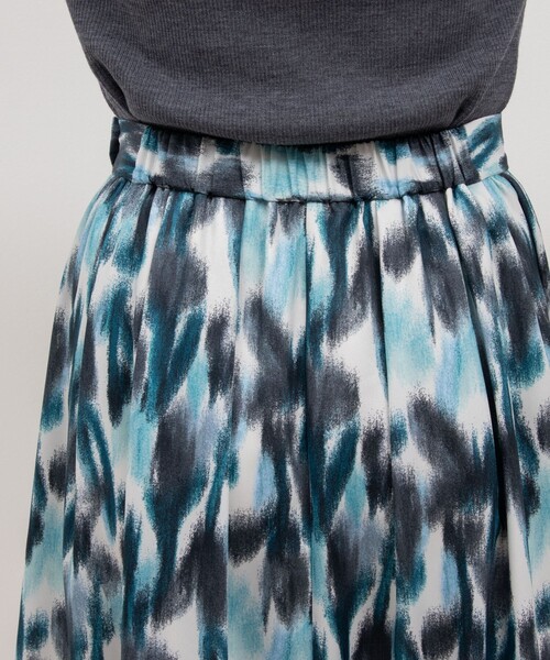 NOLLEY’S（ノーリーズ）の「ウォッシャブルボカシプリントタック＆ギャザースカート（スカート・レディース・ブルー系その他7/パープル系その他3・36/38）」の21枚目の写真