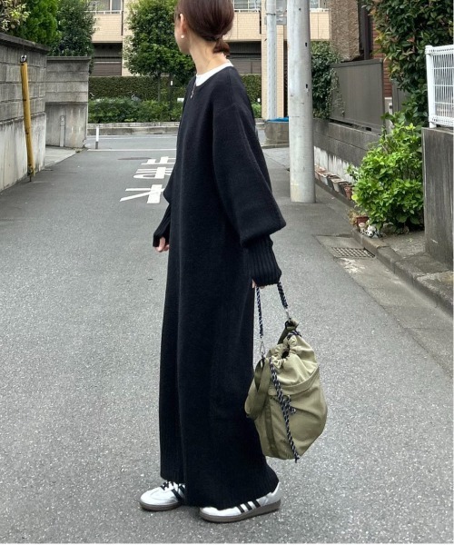 notch.（ノッチ）の「【 notch. by KR 】ボリュームスリーブニットワンピース（ワンピース・レディース・ブラック/グレー/ブルー/ベージュ・M/TM）」の2枚目の写真