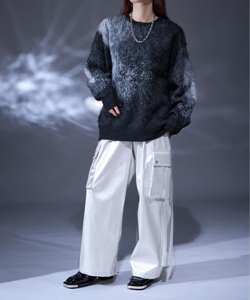 Ellno Loset(エルノロゼット)の「ウールブレンドニュアンスシャギーニット(ニット/セーター・メンズ・ブラック/グレー/ブルー・SMALL/MEDIUM/LARGE)」の16枚目の写真