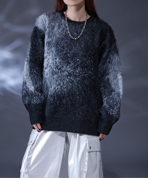 Ellno Loset(エルノロゼット)の「ウールブレンドニュアンスシャギーニット(ニット/セーター・メンズ・ブラック/グレー/ブルー・SMALL/MEDIUM/LARGE)」の5枚目の写真