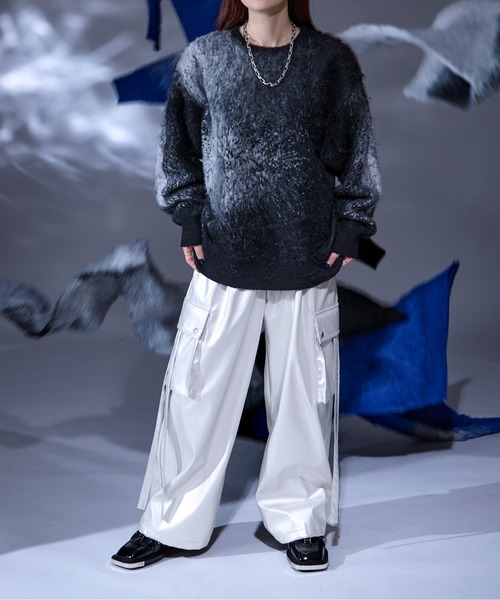 Ellno Loset(エルノロゼット)の「ウールブレンドニュアンスシャギーニット(ニット/セーター・メンズ・ブラック/グレー/ブルー・SMALL/MEDIUM/LARGE)」の17枚目の写真