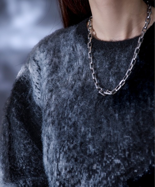 Ellno Loset(エルノロゼット)の「ウールブレンドニュアンスシャギーニット(ニット/セーター・メンズ・ブラック/グレー/ブルー・SMALL/MEDIUM/LARGE)」の11枚目の写真