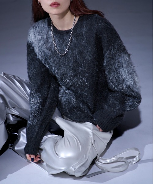 Ellno Loset(エルノロゼット)の「ウールブレンドニュアンスシャギーニット(ニット/セーター・メンズ・ブラック/グレー/ブルー・SMALL/MEDIUM/LARGE)」の10枚目の写真