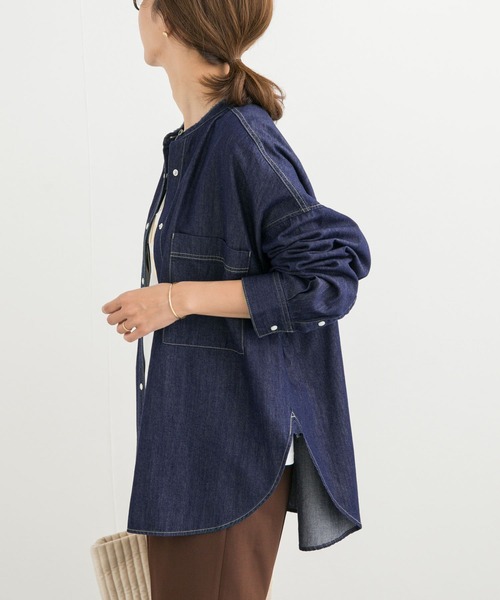 URBAN RESEARCH DOORS(アーバンリサーチドアーズ)の「デニムバンドカラーシャツ(シャツ/ブラウス・レディース・インディゴブルー/ワンウォッシュ・MEDIUM)」の16枚目の写真