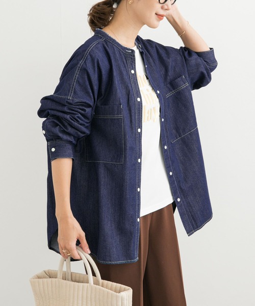 URBAN RESEARCH DOORS(アーバンリサーチドアーズ)の「デニムバンドカラーシャツ(シャツ/ブラウス・レディース・インディゴブルー/ワンウォッシュ・MEDIUM)」の20枚目の写真